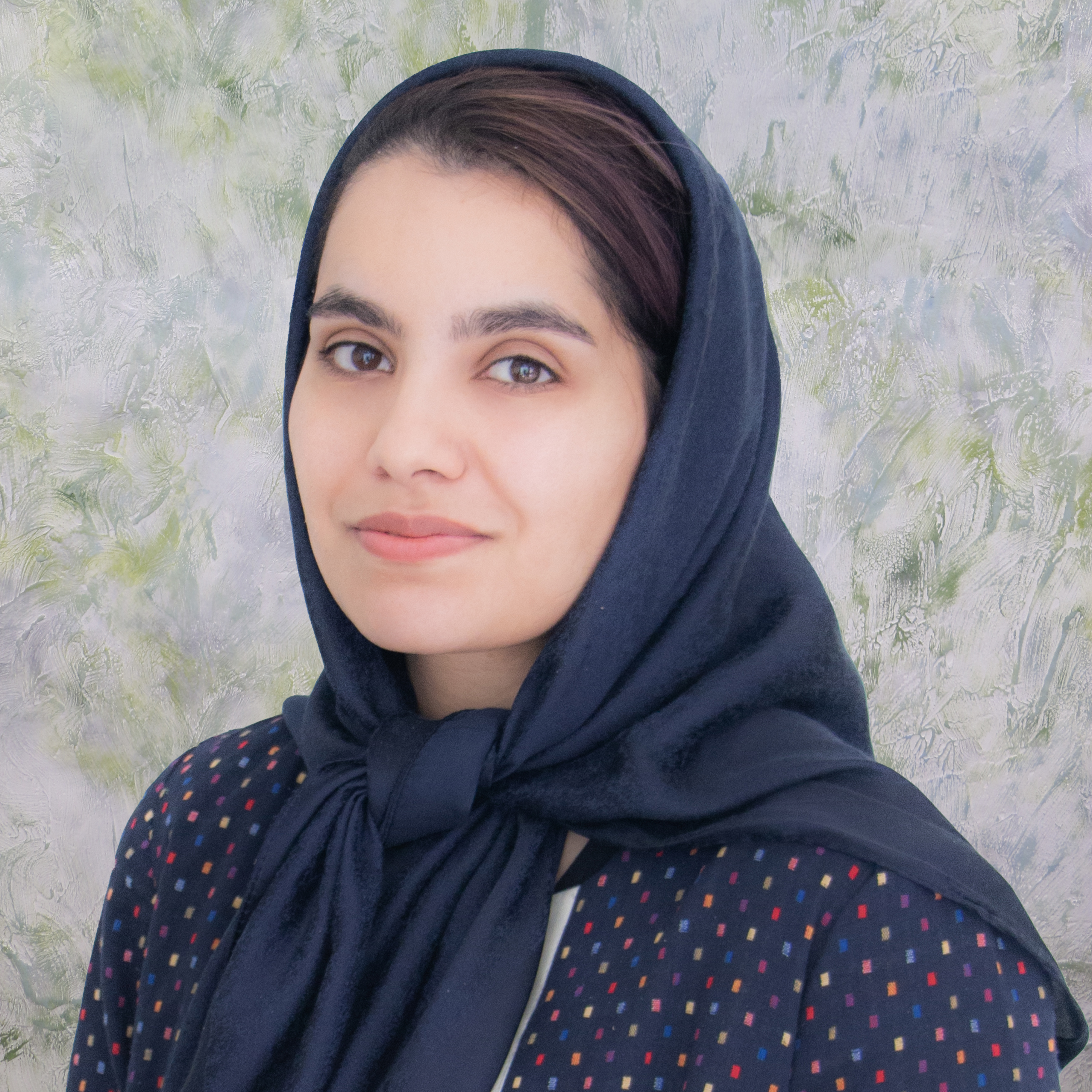 دکتر سارا زارع ده آبادی